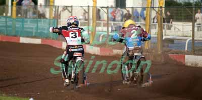 Speedway Swindon Robins v LakesideStead and Mear start