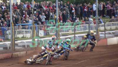 Speedway Swindon Robins v Kings Lynn.