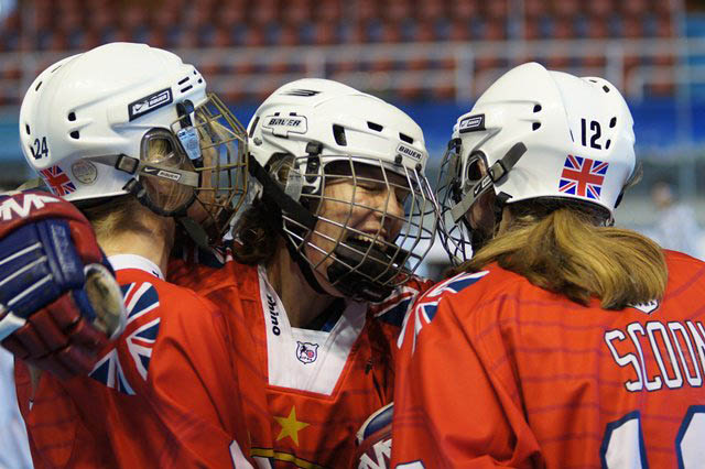 Hannah’s inline for a Great Britain game. archer 3_n
