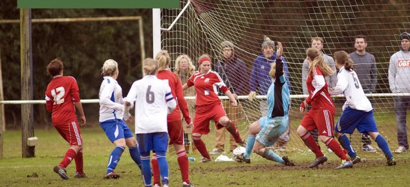 Swindon lose to Gillingham 1-0 in Extra time. The ladies that is. ©calyx_Pictures_swindon_ladies_v_gillingham_6886