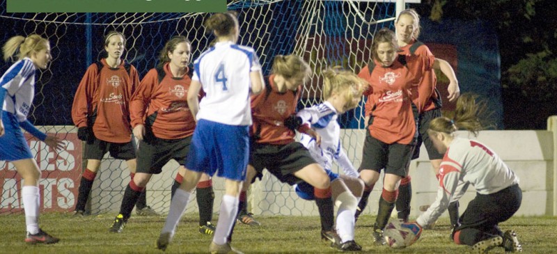 ©calyx_Pictures_swindon_supermarineladies v Spitfires