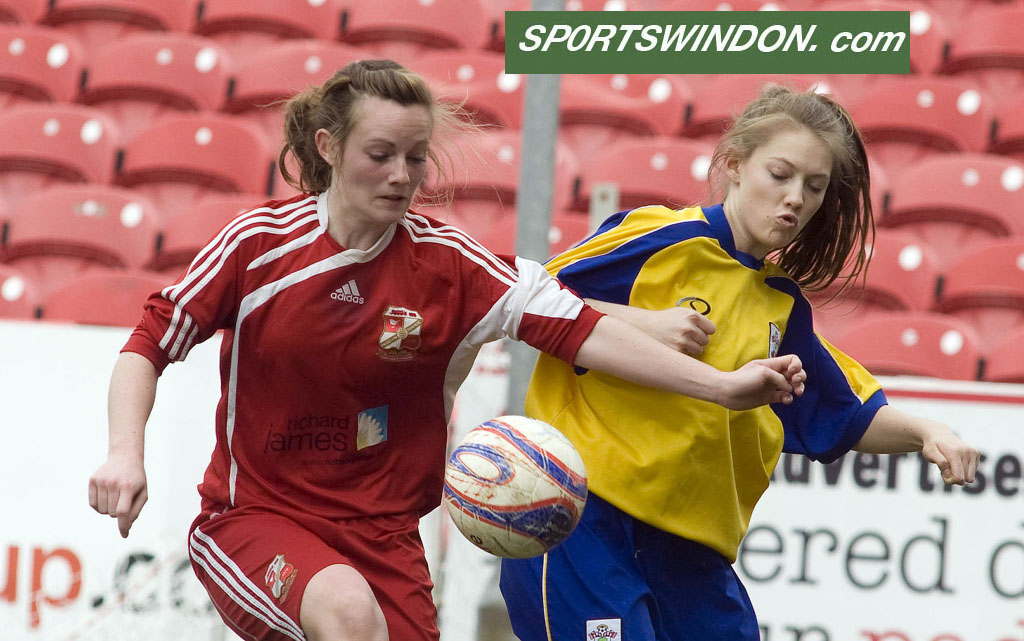 Swindon Town Ladies win through to final.